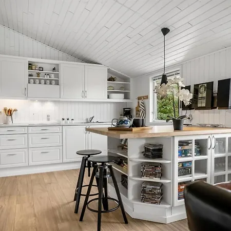 Dom wakacyjny Grith - 740m To The Fjord By Interhome