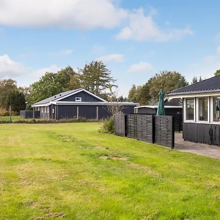 Grith - 740m To The Fjord By Interhome