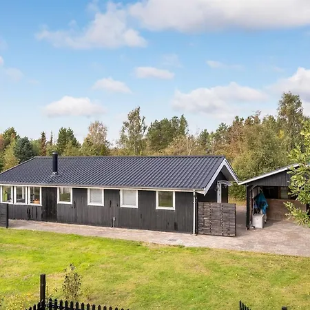 Grith - 740m To The Fjord By Interhome *