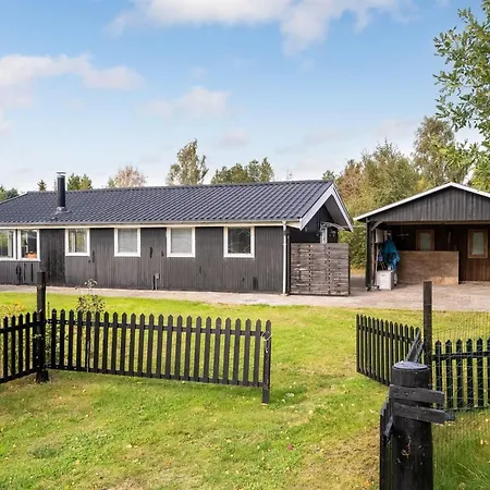Grith - 740m To The Fjord By Interhome